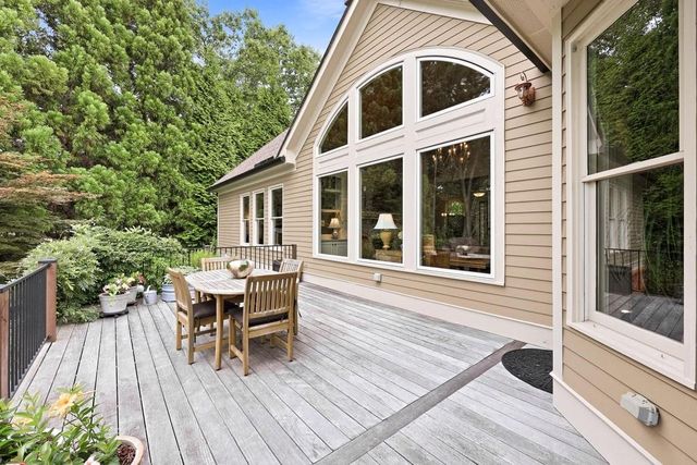 904 Bear Paw Ridge, Dahlonega, GA 30533