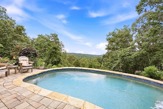 904 Bear Paw Ridge, Dahlonega, GA 30533