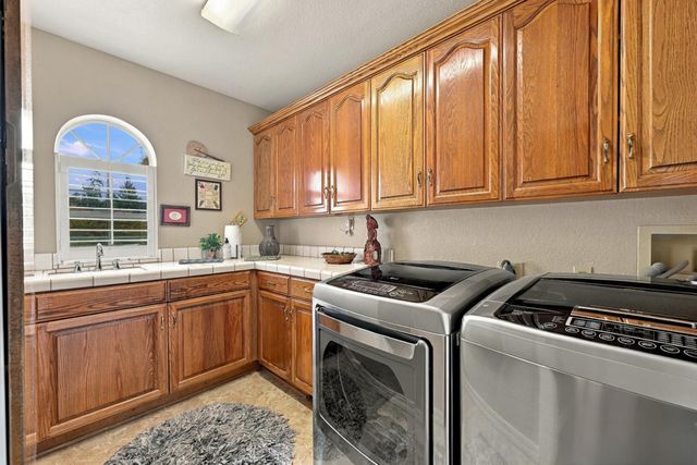 2431 Justamere Ct, Cameron Park, CA 95682