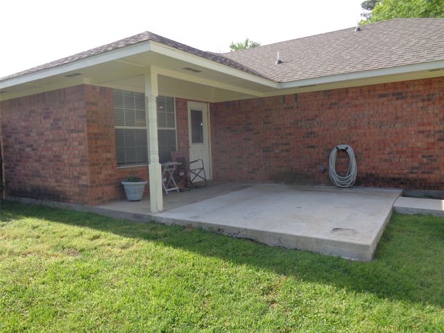 300 Church Street, Collinsville, TX 76233