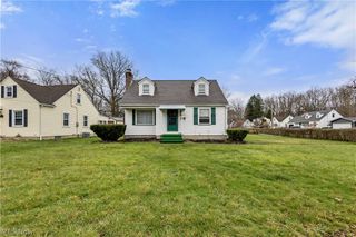 2249 Coleman Drive, Youngstown, OH 44511