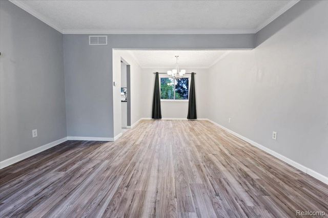 16213 Haverhill Drive, Macomb Township, MI 48044