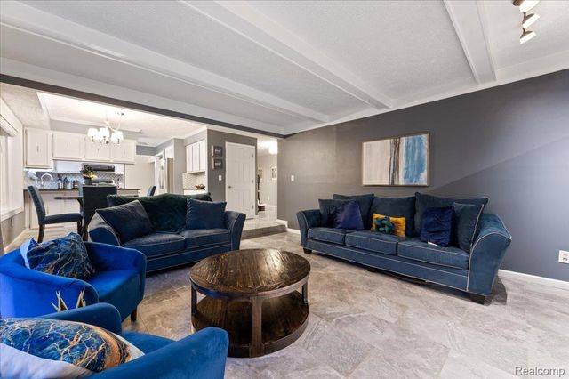 16213 Haverhill Drive, Macomb Township, MI 48044