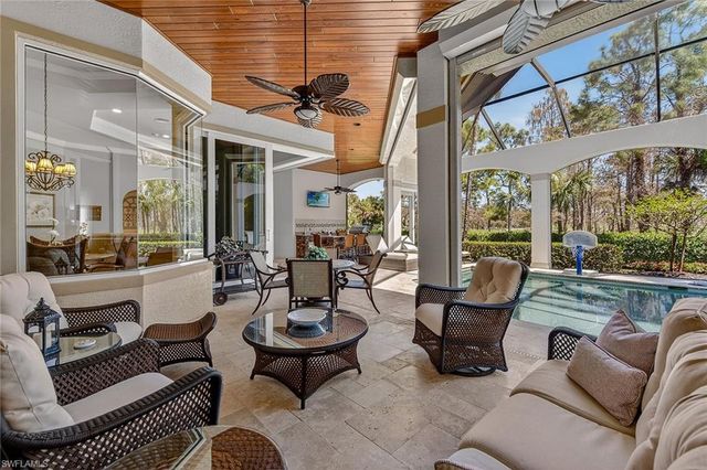 3848 Mahogany Bend DR, Naples, FL 34114