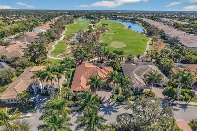 3848 Mahogany Bend DR, Naples, FL 34114