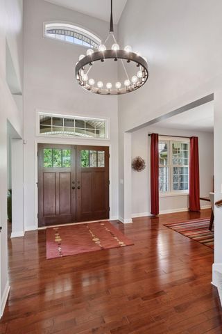 6160 Ithaca Lane N, Plymouth, MN 55446