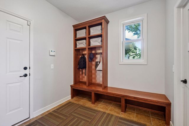 6160 Ithaca Lane N, Plymouth, MN 55446