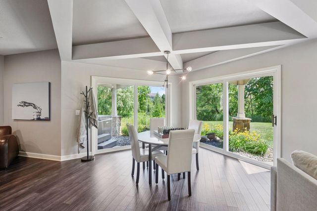 6160 Ithaca Lane N, Plymouth, MN 55446