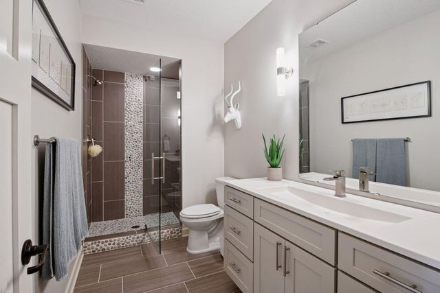 6160 Ithaca Lane N, Plymouth, MN 55446