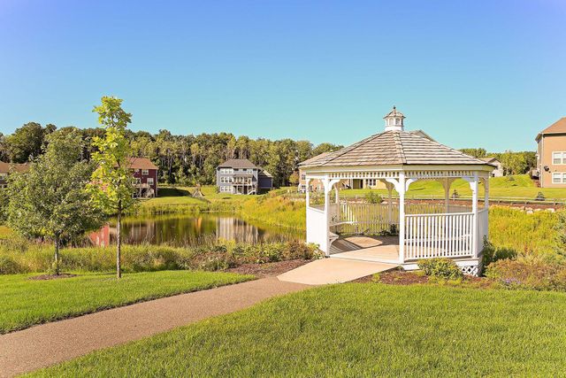 6160 Ithaca Lane N, Plymouth, MN 55446