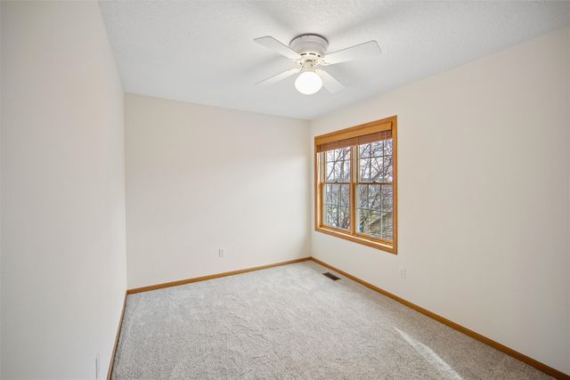 5820 Beechtree Drive, West Des Moines, IA 50266