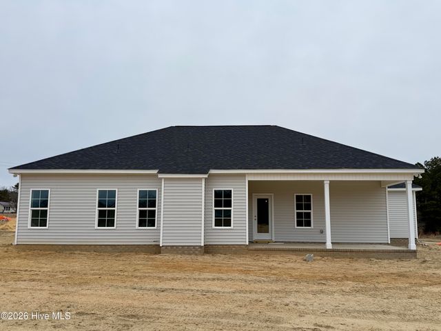 110 Kindletree Lane, Carthage, NC 28327