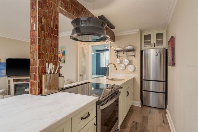 1301 S HOWARD AVENUE A9, Tampa, FL 33606