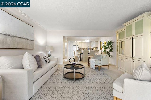 2057 Golden Rain Rd 8, Walnut Creek, CA 94595