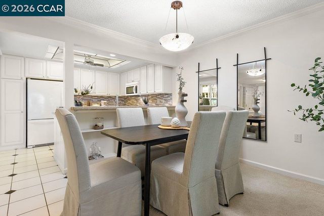 2057 Golden Rain Rd 8, Walnut Creek, CA 94595