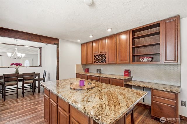 381 N Cascade Street, Buckley, WA 98321