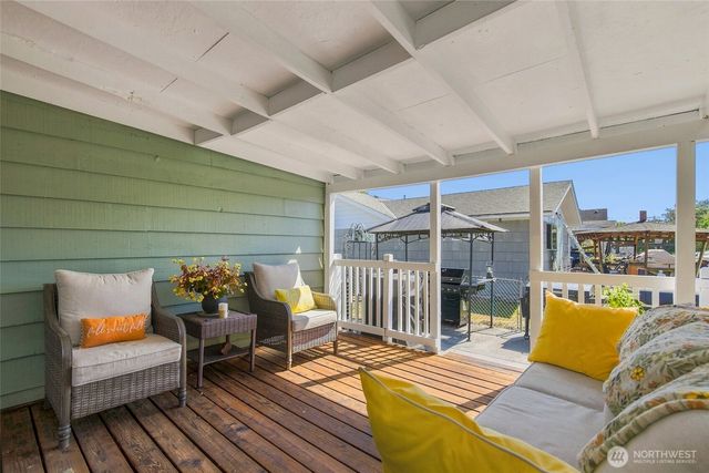 381 N Cascade Street, Buckley, WA 98321