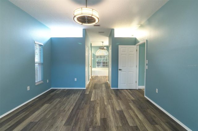 6734 60TH STREET CIRCLE E, Palmetto, FL 34221