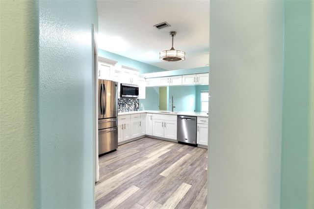 6734 60TH STREET CIRCLE E, Palmetto, FL 34221