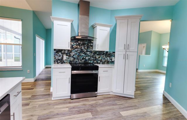 6734 60TH STREET CIRCLE E, Palmetto, FL 34221