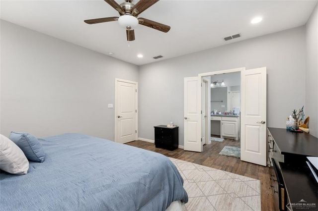 5148 Lost Creek Lane, Mcallen, TX 78504