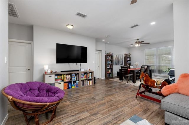 5148 Lost Creek Lane, Mcallen, TX 78504