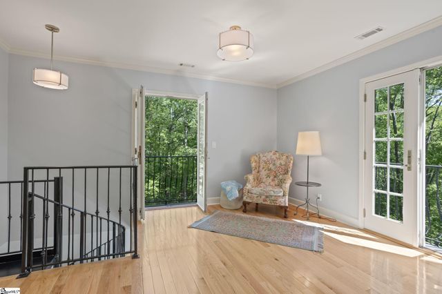 24 Hawk Nest Road, Travelers Rest, SC 29690