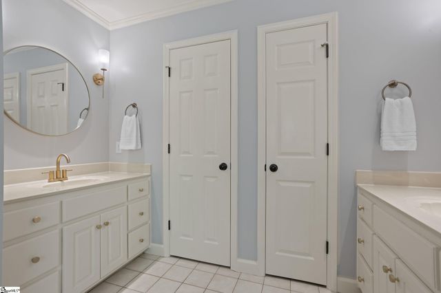 24 Hawk Nest Road, Travelers Rest, SC 29690
