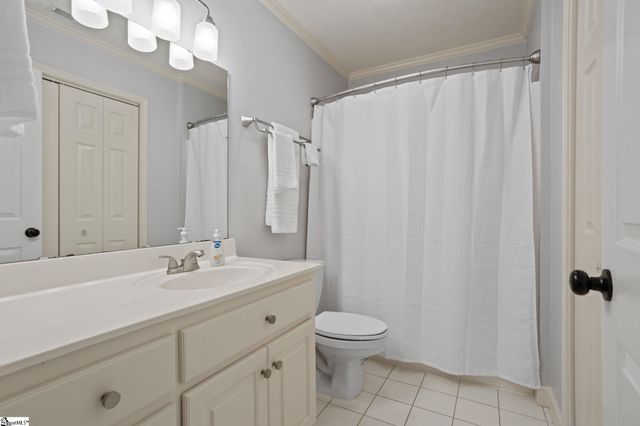 24 Hawk Nest Road, Travelers Rest, SC 29690