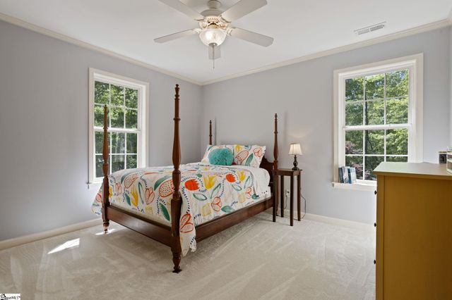 24 Hawk Nest Road, Travelers Rest, SC 29690