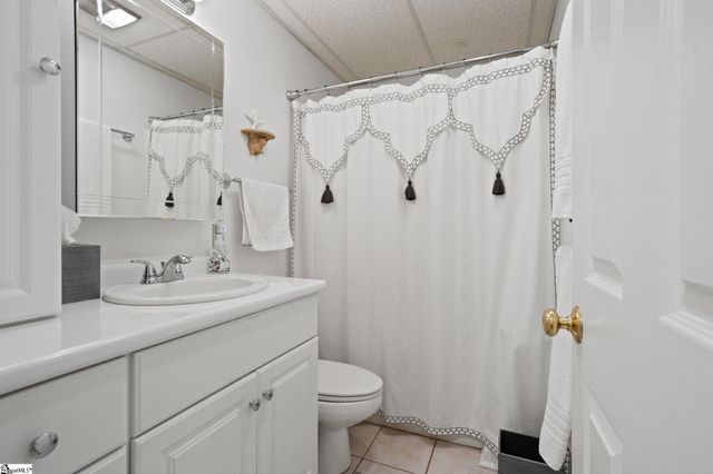 24 Hawk Nest Road, Travelers Rest, SC 29690