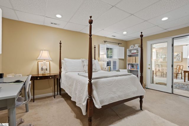 24 Hawk Nest Road, Travelers Rest, SC 29690