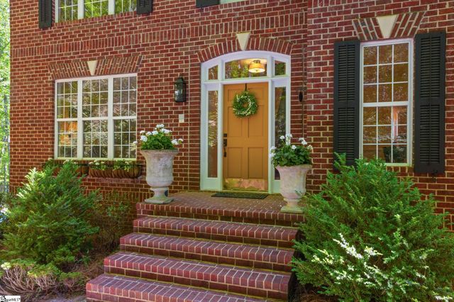 24 Hawk Nest Road, Travelers Rest, SC 29690