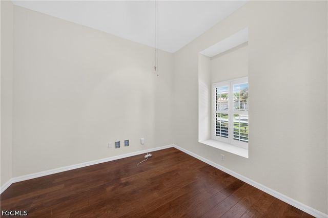 1513 SW 58th ST, Cape Coral, FL 33914