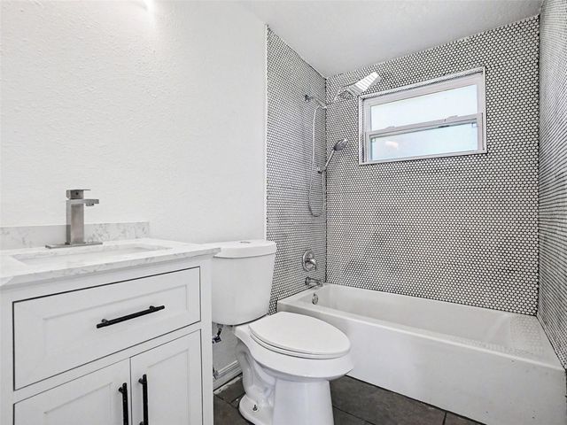 3032 TRUMAN BOULEVARD, Sanford, FL 32771