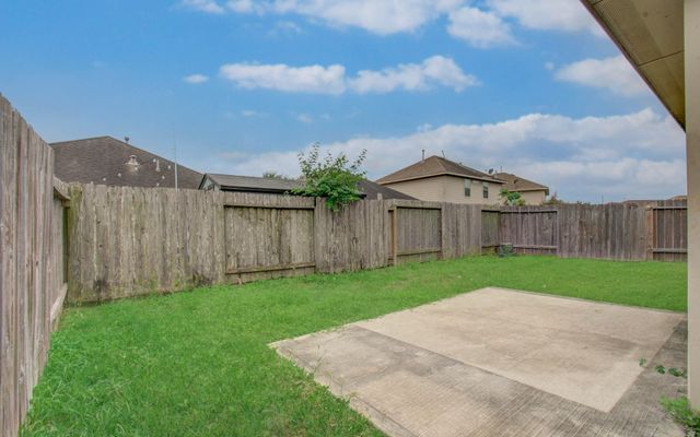 1418 Spencer Glen Lane, Houston, TX 77073