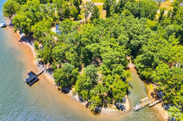 629 Waterton Trail, Belmont, NC 28012