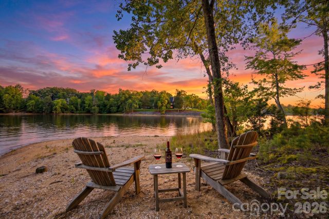 629 Waterton Trail, Belmont, NC 28012