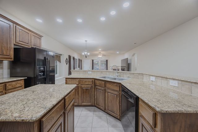 305 Village Drive, Red Oak, TX 75154