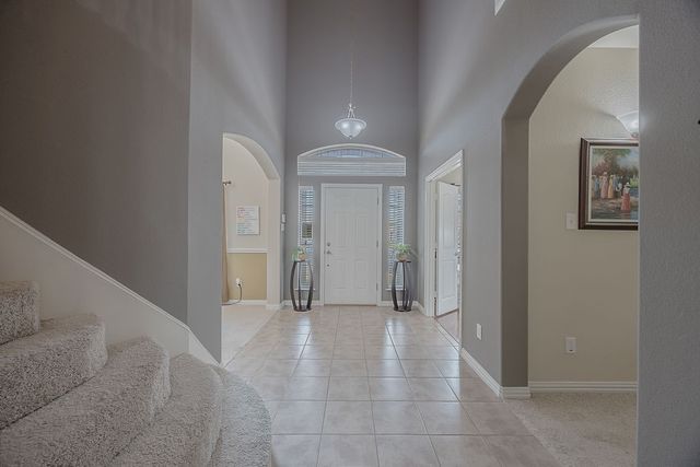 305 Village Drive, Red Oak, TX 75154