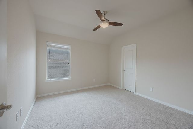 305 Village Drive, Red Oak, TX 75154