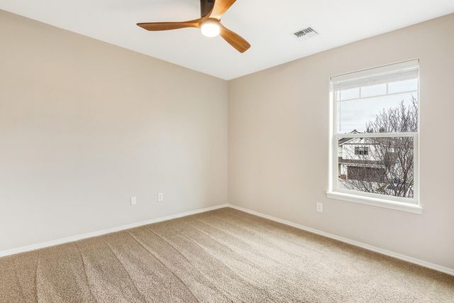 641 SE Glengarry Place, Bend, OR 97702