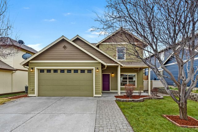 641 SE Glengarry Place, Bend, OR 97702