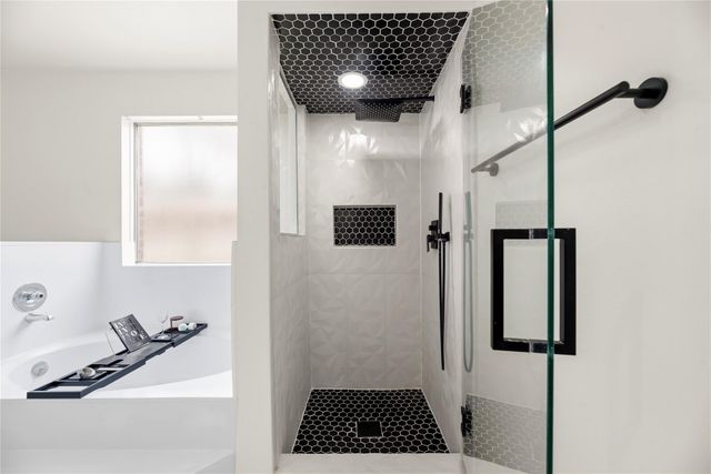 12131 Ella Lee Lane, Houston, TX 77077