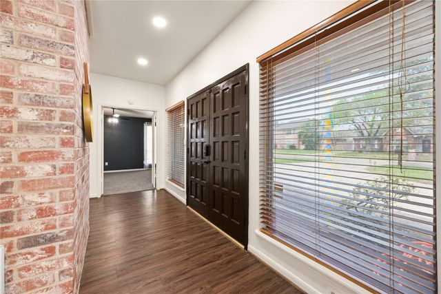 12131 Ella Lee Lane, Houston, TX 77077