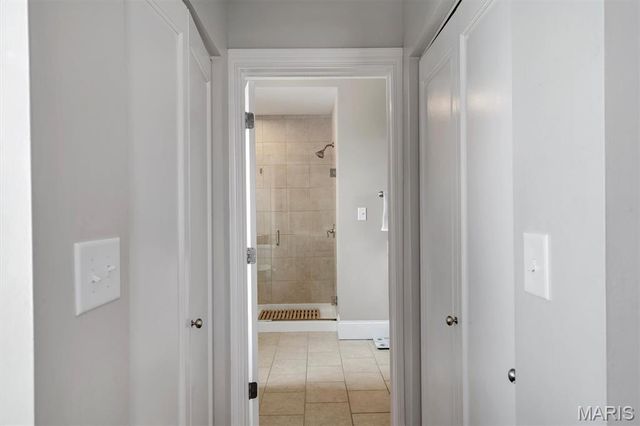 6253 Rosebury Avenue 2E, St Louis, MO 63105