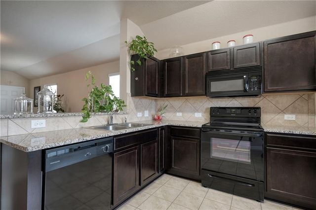 5821 Roderick DR, Austin, TX 78724