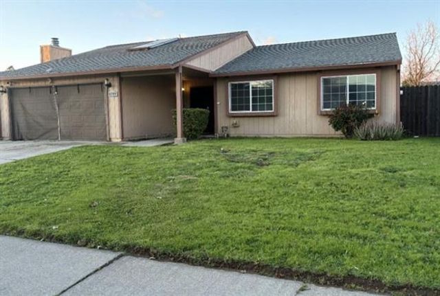 8719 Crystal River Way, Sacramento, CA 95828