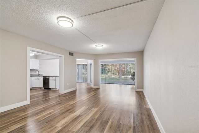 225 COUNTRY CLUB DRIVE E148, Largo, FL 33771