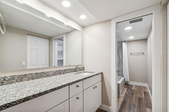 225 COUNTRY CLUB DRIVE E148, Largo, FL 33771